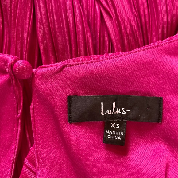 Lulu’s Plissed to Be Here Magenta Plisse Balloon Sleeve Romper - Picture 9 of 10